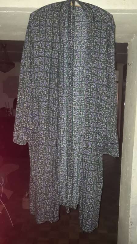 Men`s Gown by Woolworths - Pre-Loved