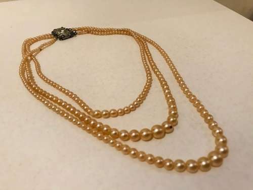 Vintage Necklace!