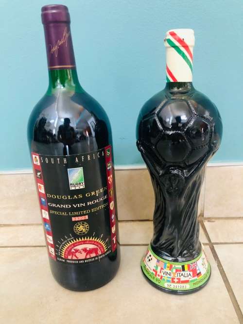 2X Vintage Collectors Bottles of Wine!!!Douglas Green 95 Rugby World Cup and Mondiale 90!!!