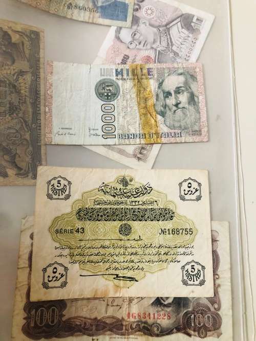 **28x Rare Collectors International Notes!!!In File With Sleeves!!Dont Miss Out!!!