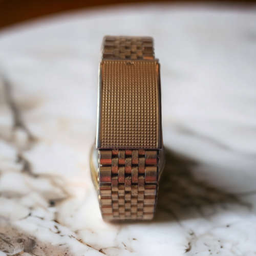 Stunning vintage Favre-Leuba dynamic watch value R7500