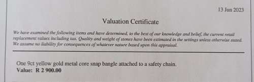Stunning 9ct gold metal core bangle value R2900.00