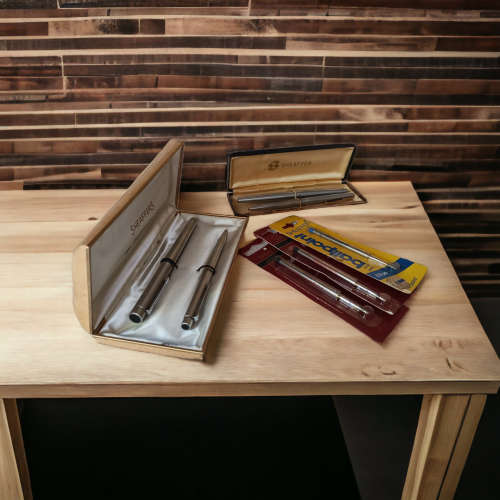 Stunning collectors Sheaffer pens in cases with spare refills