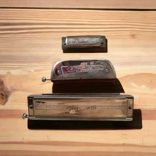 Stunning vintage collectors assortment of hohners in holders