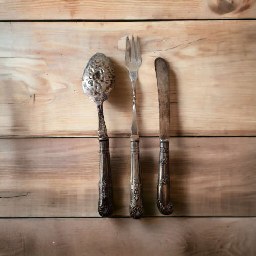 Rare vintage collectors Hallmark Silver single utensil set