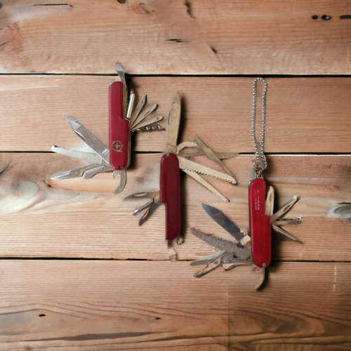 Collectors selection of pocket and multi tool knives