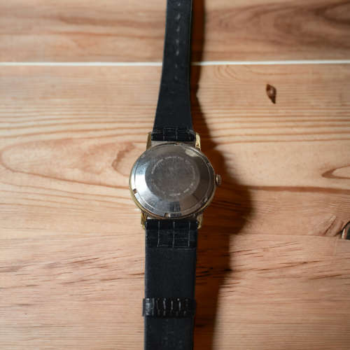 Stunning Vintage Collectors Buren automatic  gents watch value R7950.00