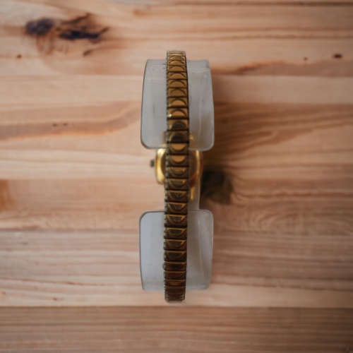 Stunning Vintage collectors Tissot Seastar Swiss made windup analog ladies watch value R5000.00