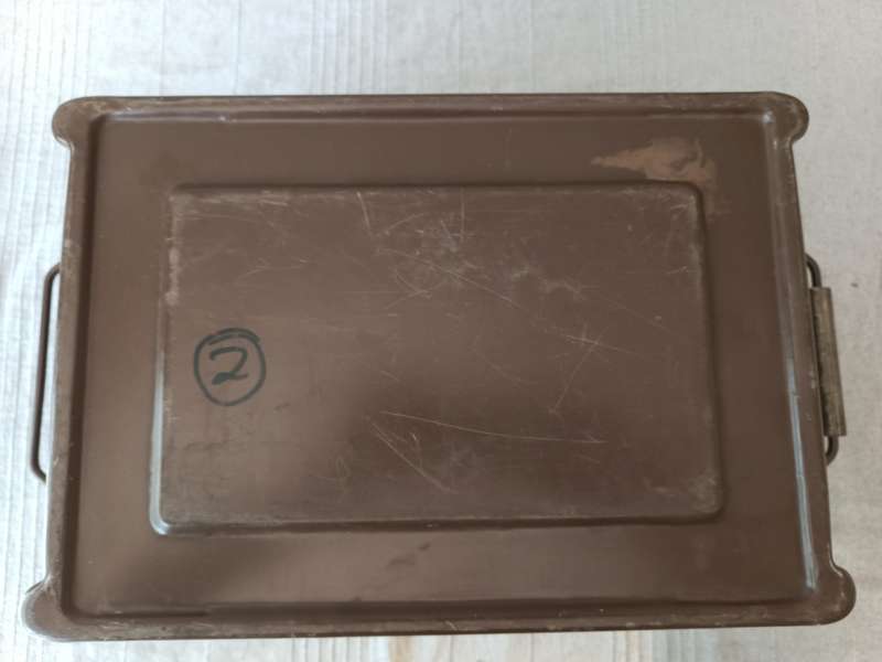 Vintage collectors army ammunition crate, perfect as a tool / storage box