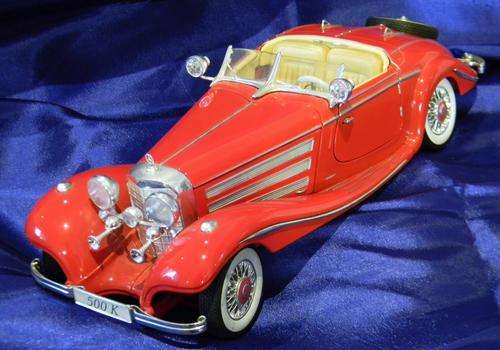 * Collectable Die Cast Models * 1936 Mercedes 500K Typ Specialroadster Scale 1:18 - STUNNING !!!