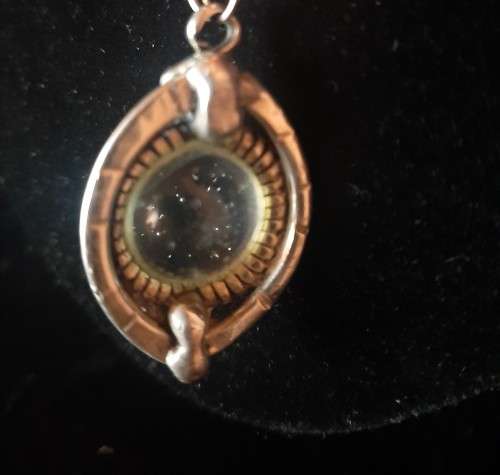 ANTIQUE NATURAL CORAL AND CRYSTAL NECKLACE