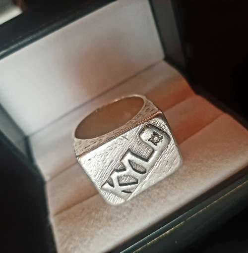 26.6 GRAMS LARGE VINTAGE KNUCKLE DUSTER RING