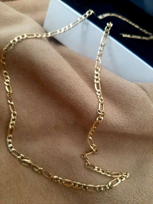 9CT GOLD SOLID FIGARO CHAIN