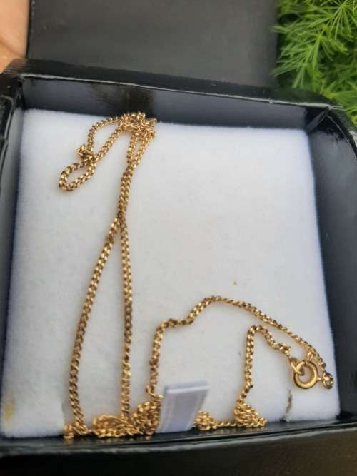 18CT SOLID GOLD NECK CHAIN