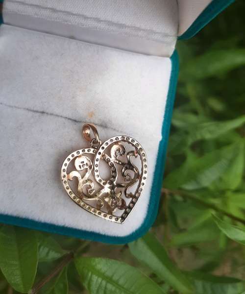 ROSE GOLD VINTAGE HEART PENDANT