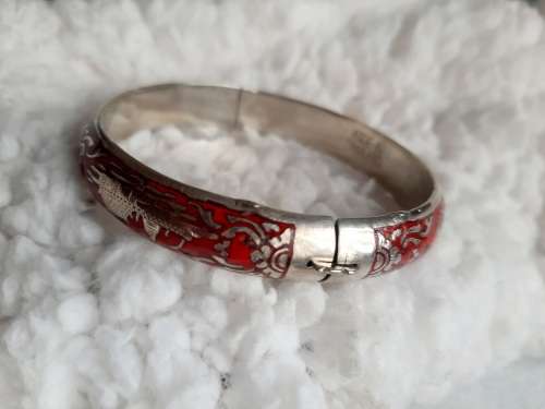 VINTAGE CLOISONNE BANGLE FROM THAILAND