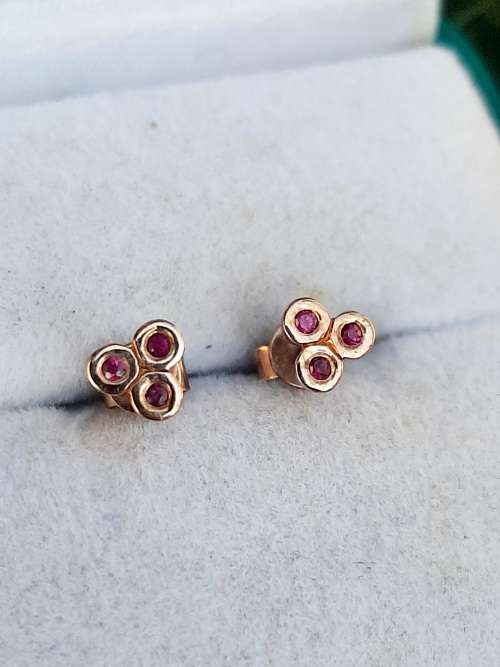 9CT ROSE GOLD VINTAGE RUBY EARRINGS
