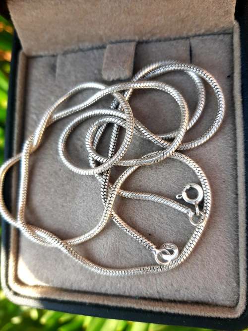 STERLING SILVER SNAKE CHAIN