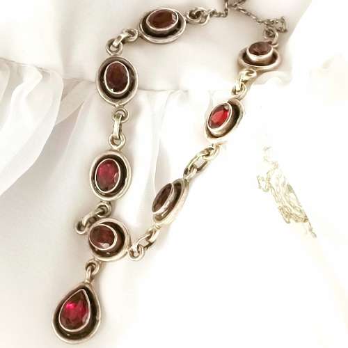 ANTIQUE STERLING GARNET NECKLACE
