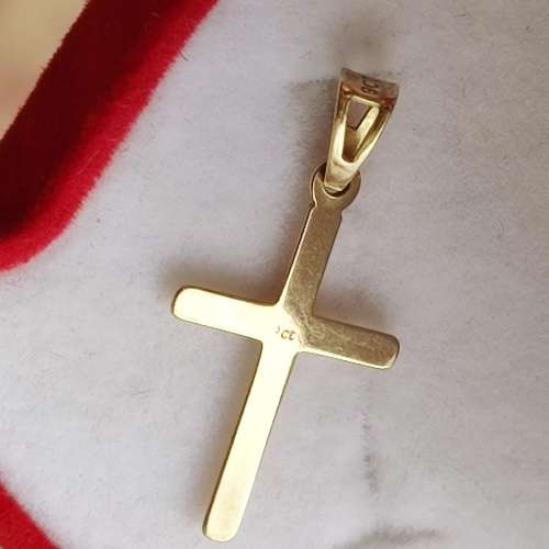 9CT YELLOW GOLD CROSS PENDANT