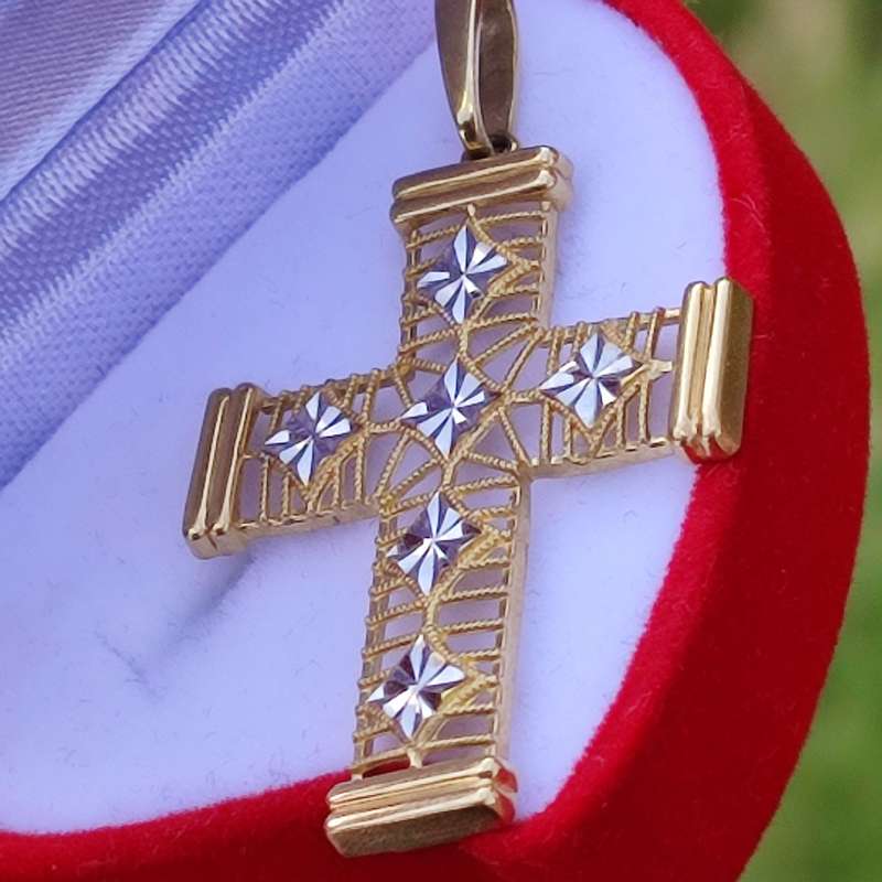 9CT GOLD LARGE CROSS PENDANT