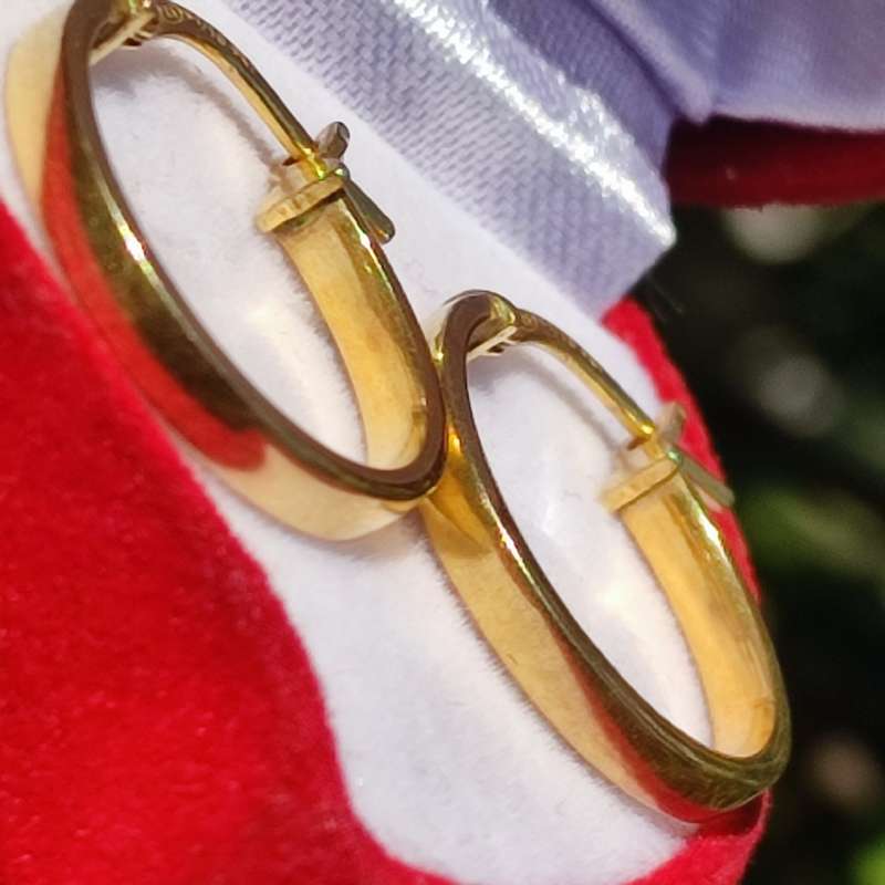 1/10TH 9CT GOLD PLAIN HOOP EARRINGS