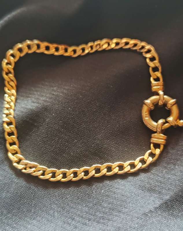 9CT GOLD SIGNORETTI CLASP BRACELET