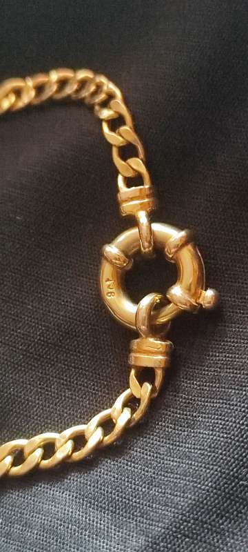 9CT GOLD SIGNORETTI CLASP BRACELET