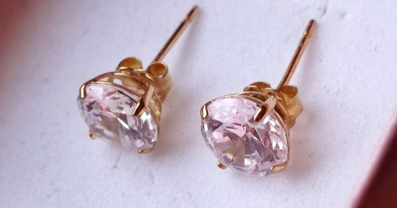 9CT YELLOW GOLD LARGE STUD EARRINGS