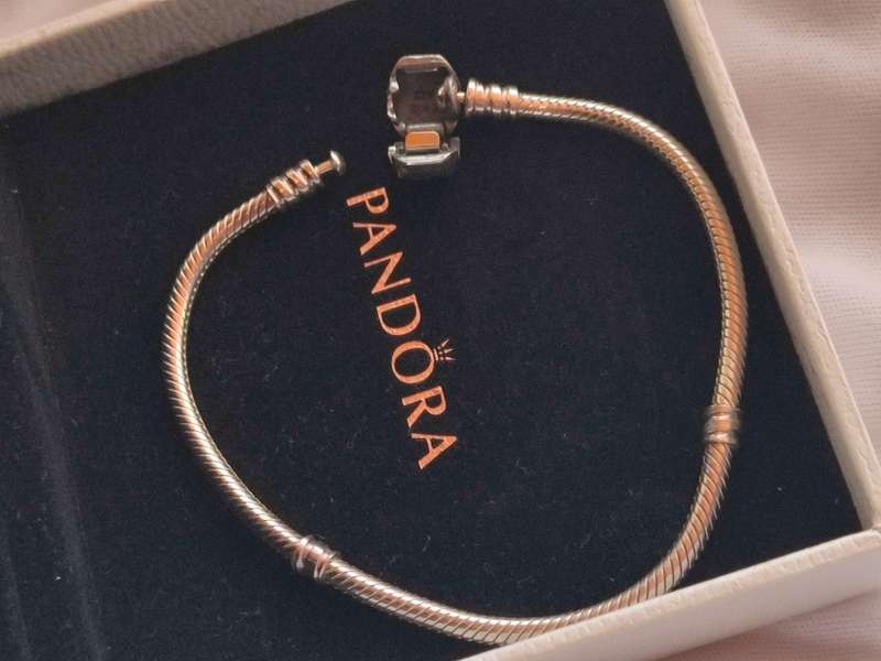 PANDORA ORIGINAL STERLING BRACELET