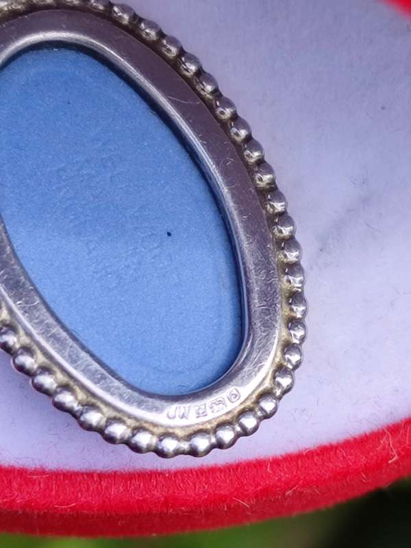 STERLING HALLMARKED WEDGEWOOD PENDANT