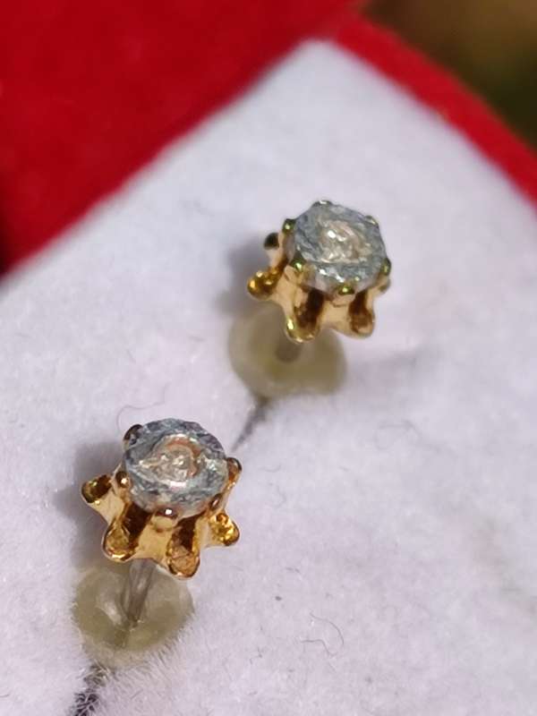DIAMOND VINTAGE STUD EARRINGS