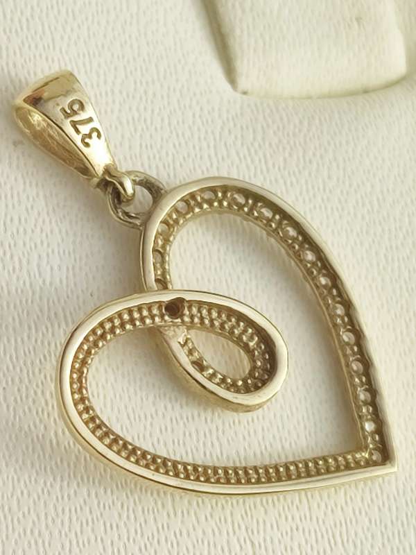 9ct Gold Medium Studded Heart Pendant