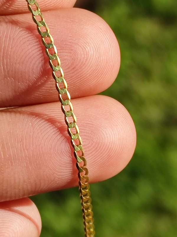 9ct Gold 2MM Hand Chain