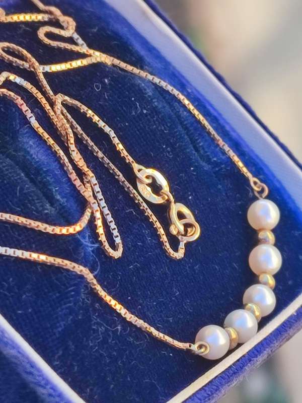 Estate Find 9ct Gold Pearl Necklace