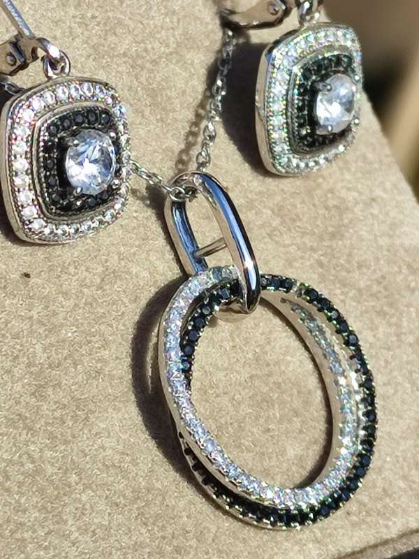 Arthur Kaplan Necklace and Earrings Set