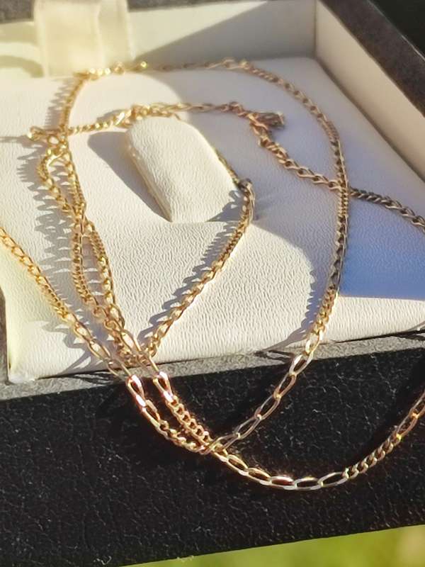 9ct Gold Fine Vintage Chain