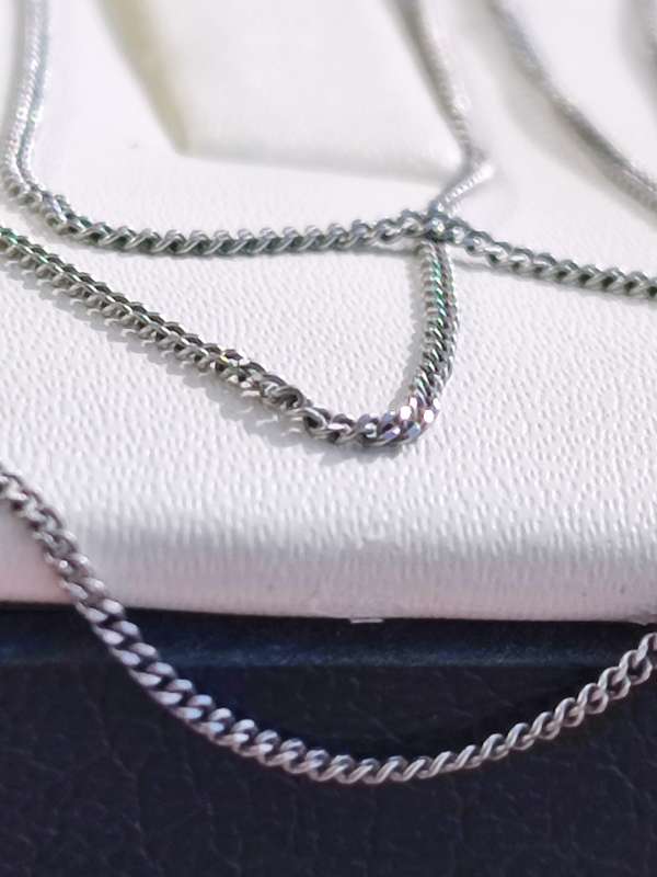 9ct White Gold Chain
