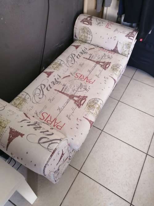 Double Chaise Ottoman Bench with Storage - Paris Print Design [Second Hand]
