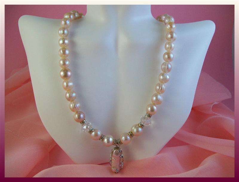 Pearl Necklace with Biwa Pearl Pendant