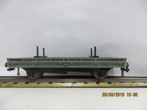 Hornby Dublo D2 Double Bolster Wagon - boxed