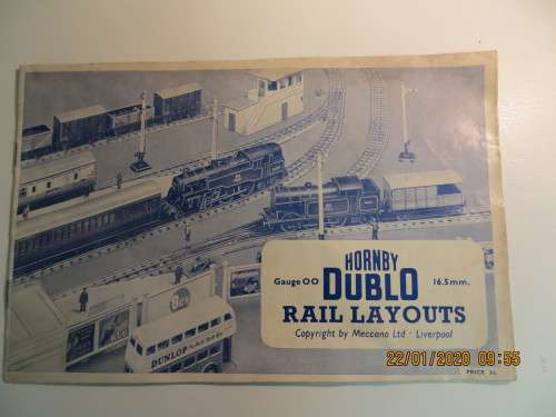 Dublo "Rail Layouts" Booklet