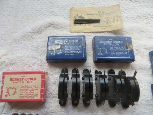 Hornby Dublo Assorted Switches x 22
