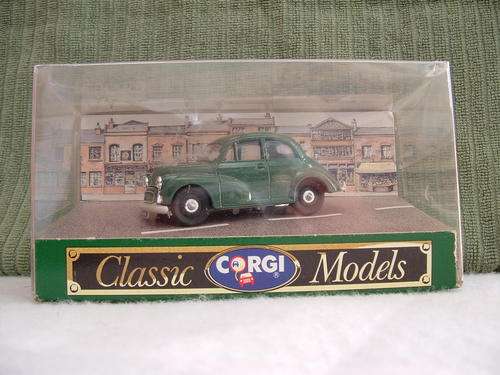 Corgi Morris Minor Saloon - Boxed