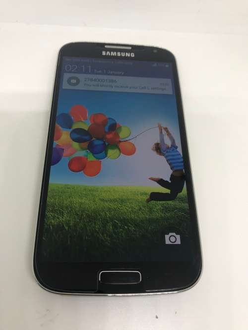 Samsung Galaxy S4 16 GB + Free Genuine BMW Cover