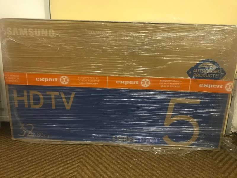 Samsung Series 5 32 Inch Full HD TV  - N5001