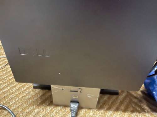 Dell Optiplex 780 with Monitor stand and Monitor