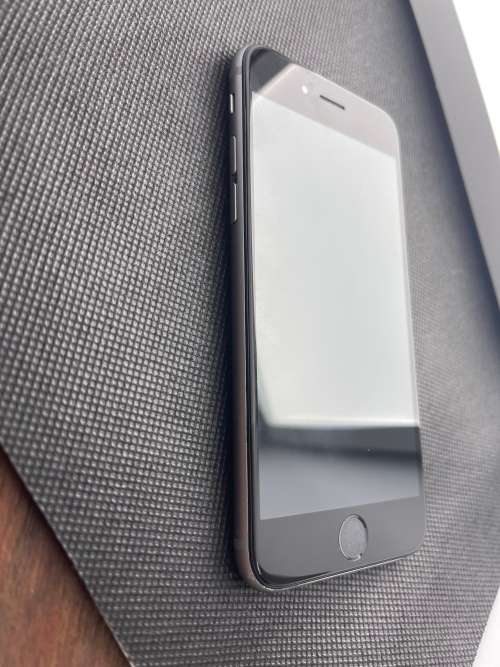 Warehouse Clearance : IPhone 6s 16 GB - Please read description