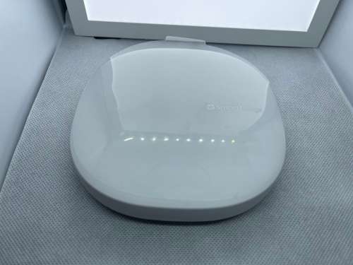 SmartThings- designed for Samsung - Smart hub + Sensor