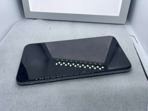 Warehouse Clearance : IPhone 6 Plus 64 GB - Spares / Repairs